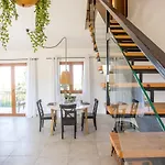 Kora Villa *